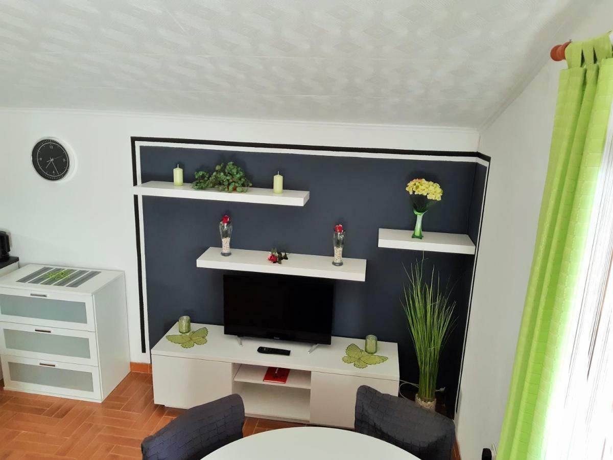 Apartments Maltasic Vir Eksteriør bilde